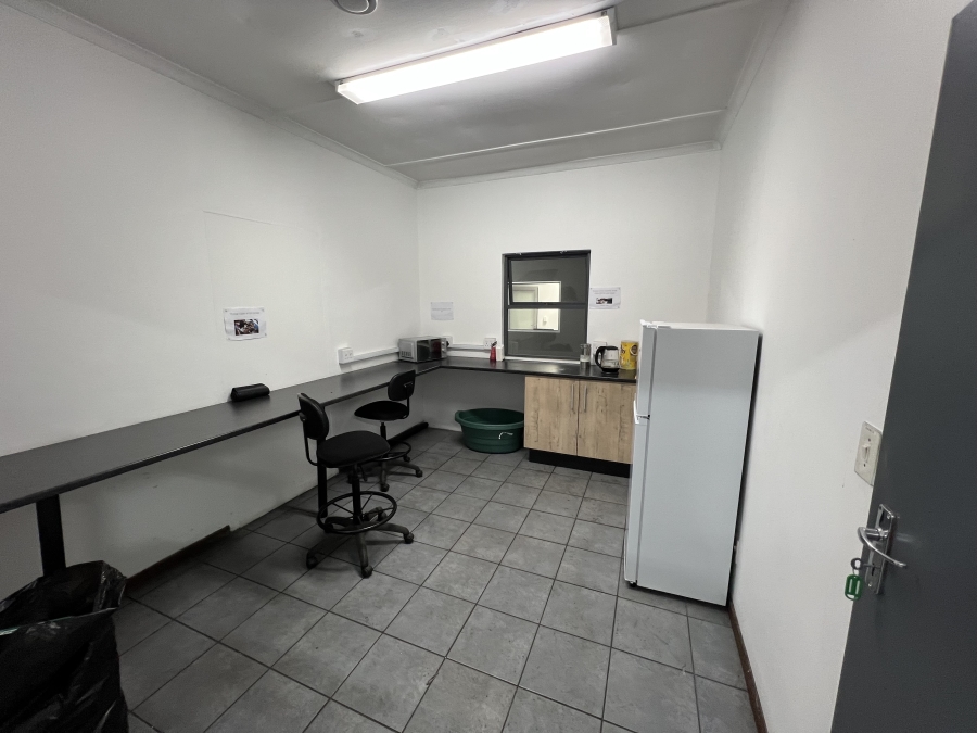 Commercial Property for Sale in Beaconvale Western Cape